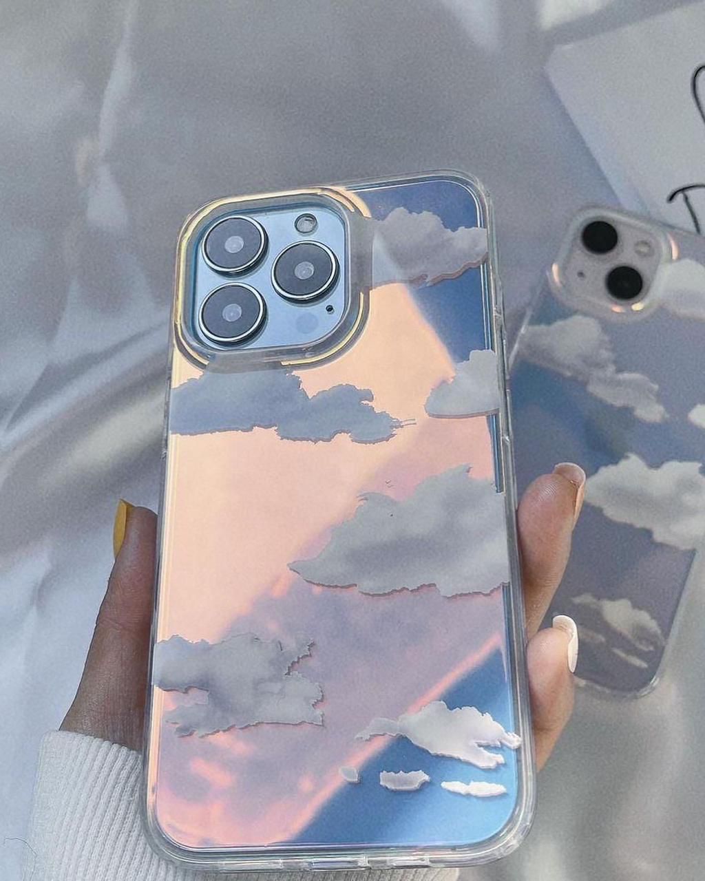 iPhone Holographic Cloud Pattern Case Cover