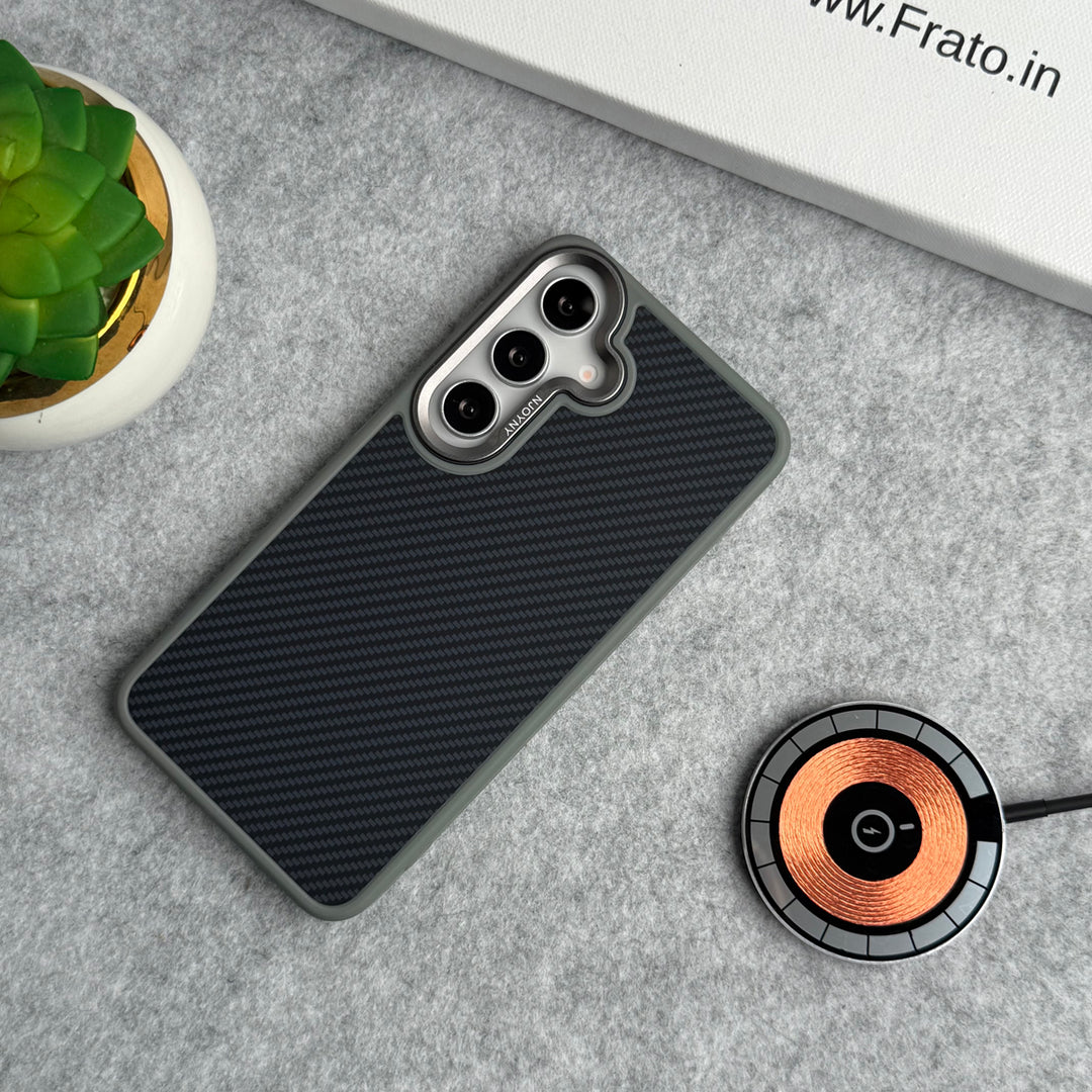 Samsung Galaxy S25 Carbon Fiber Design MagSafe Cover